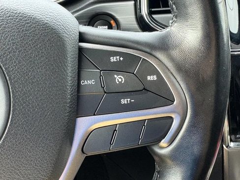 Used 2021 Jeep Grand Cherokee Laredo X AWD/4WD image 20
