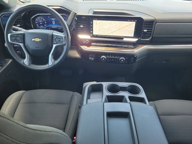 Used 2023 Chevrolet Silverado 1500 LT AWD/4WD image 12