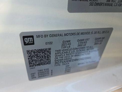 Used 2022 GMC Sierra 1500 SLT w/ SLT Premium Plus Package AWD/4WD image 20