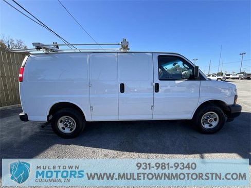 Used 2023 GMC Savana 2500 w/ Driver Convenience Package image 4