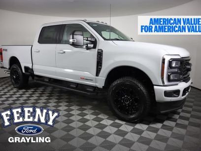 New 2026 Ford F350 Lariat w/ Black Appearance Package