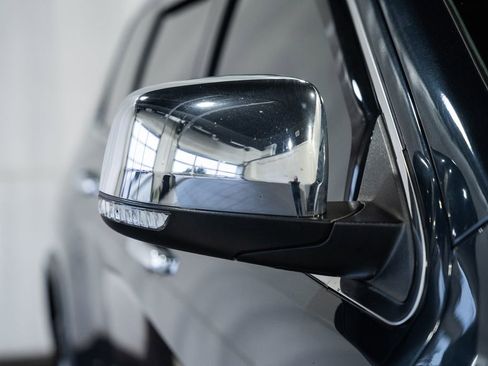 Used 2014 Jeep Grand Cherokee Limited image 18