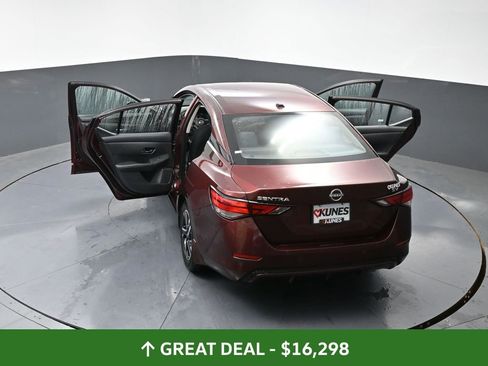 Used 2024 Nissan Sentra SV image 60
