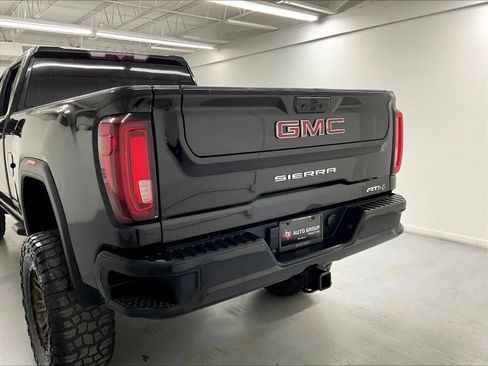 Used 2022 GMC Sierra 2500 AT4 w/ Gooseneck/5TH Wheel Package AWD/4WD image 47