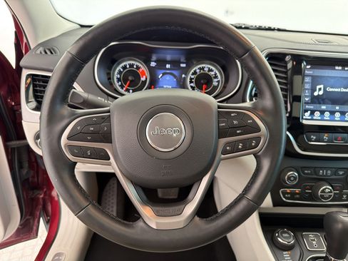 Used 2021 Jeep Cherokee Limited AWD/4WD image 27