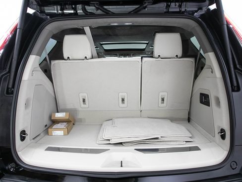 Used 2026 Cadillac Escalade Platinum Sport w/ LPO, ONYX Package AWD/4WD image 10