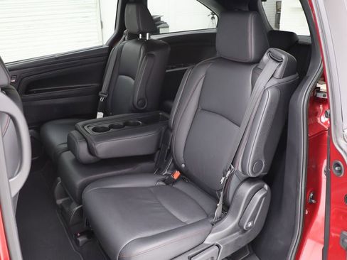 Used 2025 Honda Odyssey Sport-L image 10