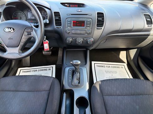 Used 2016 Kia Forte LX image 18