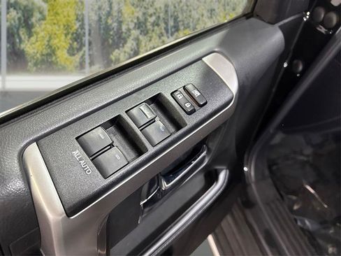 Used 2019 Toyota 4Runner SR5 image 26