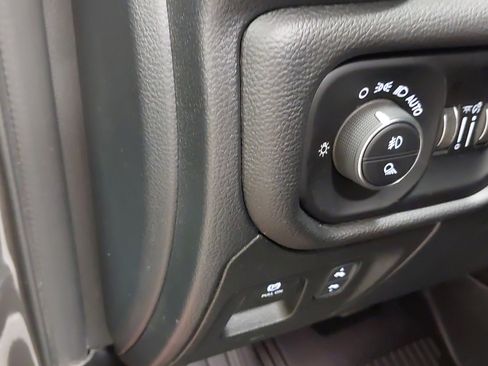 Used 2026 RAM 1500 Big Horn AWD/4WD image 31