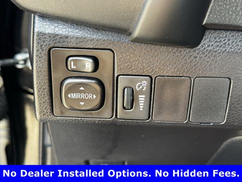 Used 2019 Toyota Corolla XSE FWD image 25