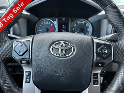 Used 2019 Toyota Tacoma SR5 image 21