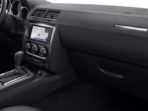 Used 2014 Dodge Challenger R/T w/ Electronics Convenience Group RWD image 17