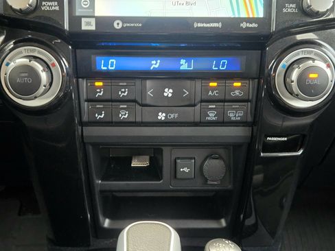 Used 2022 Toyota 4Runner TRD Pro AWD/4WD image 19