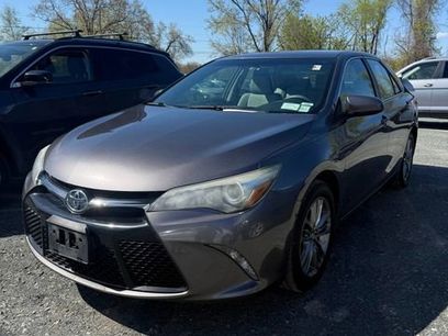 Used 2015 Toyota Camry SE