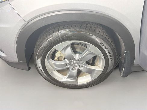 Used 2021 Honda HR-V LX image 31