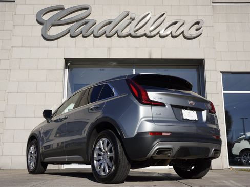Used 2023 Cadillac XT4 Premium Luxury w/ Cold Weather Package AWD/4WD image 8