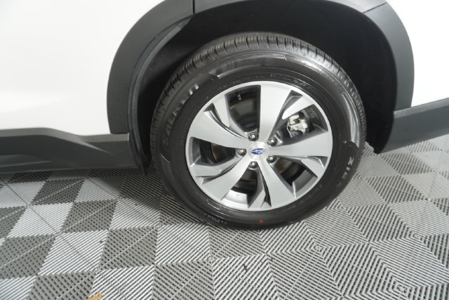 Used 2025 Subaru Ascent Premium AWD/4WD image 18