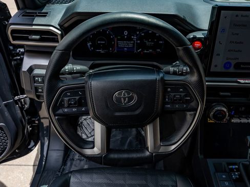 Used 2025 Toyota 4Runner TRD Sport Premium w/ Tow Technology Package AWD/4WD image 19