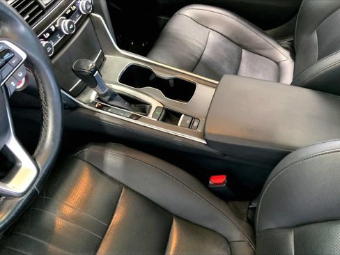 Used 2019 Honda Accord EX-L image 17