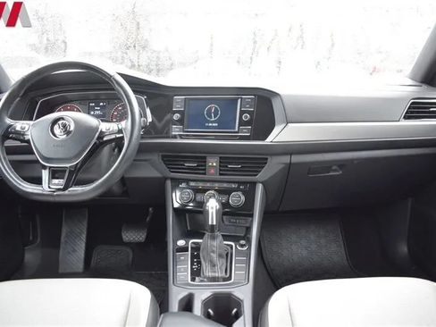 Used 2021 Volkswagen Jetta R-Line w/ R-Line Cold Weather Package FWD image 14