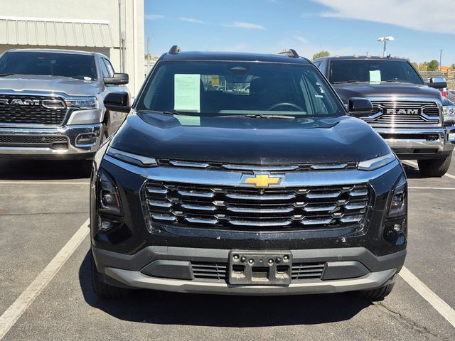 Used 2025 Chevrolet Equinox LT w/ Convenience Package II FWD image 2