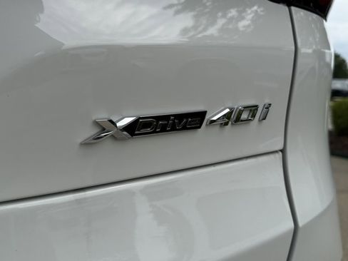 Used 2026 BMW X5 xDrive40i w/ Climate Comfort Package image 7