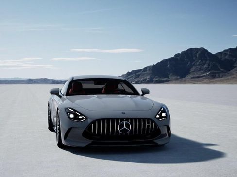Used 2025 Mercedes-Benz AMG GT 63 image 8