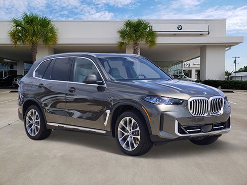 New 2026 BMW X5 sDrive40i w/ Premium Package RWD image 3