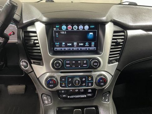 Used 2019 GMC Yukon SLT w/ Open Road Package AWD/4WD image 16
