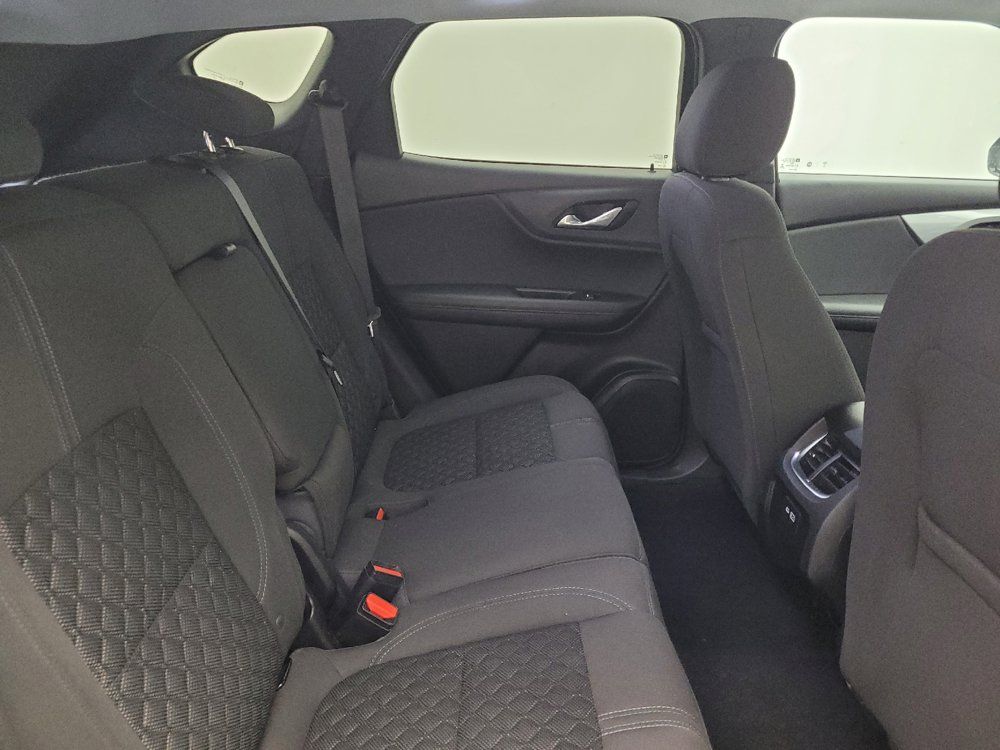 Used 2021 Chevrolet Blazer LT FWD image 19