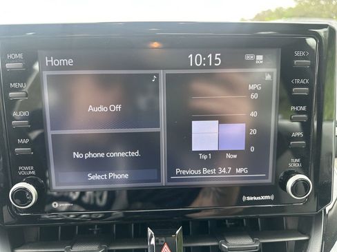 Used 2022 Toyota Corolla LE image 24