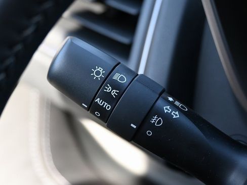 New 2025 Subaru Ascent Touring image 34