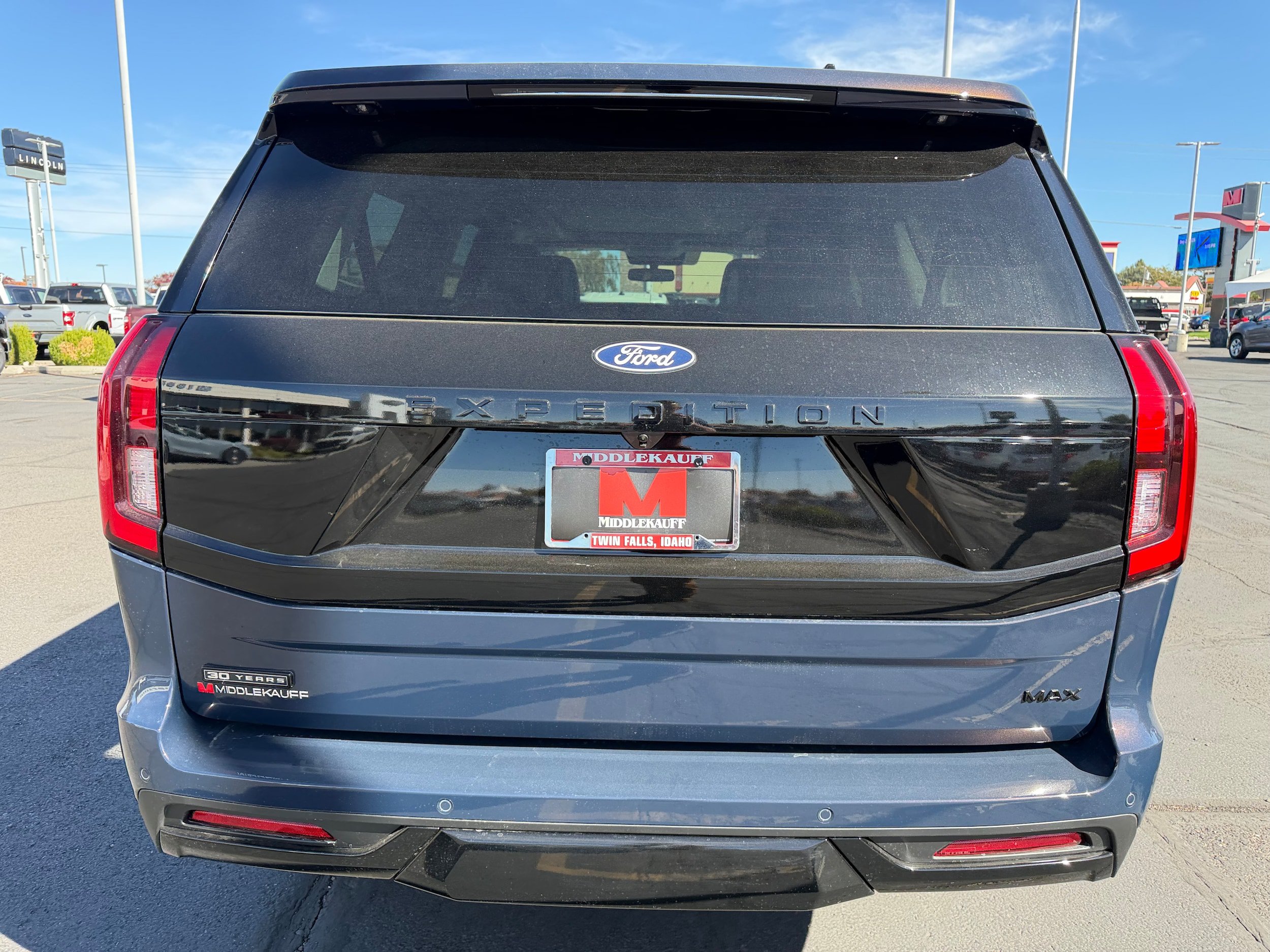 New 2027 Ford Expedition Max Platinum AWD/4WD image 4