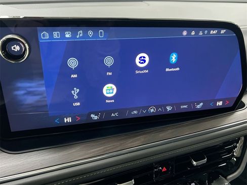 New 2026 Chevrolet Suburban Z71 w/ Z71 Off-Road Package image 14