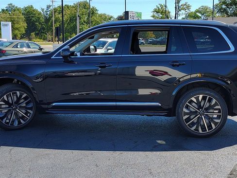 New 2026 Volvo XC90 B6 Plus w/ Protection Package Premier image 5