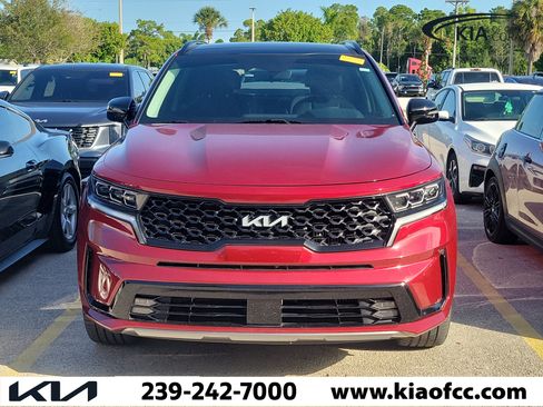 Used 2022 Kia Sorento SX AWD/4WD image 2