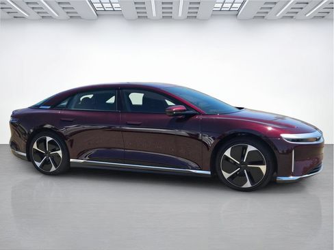 Used 2024 Lucid Air Touring AWD/4WD image 3