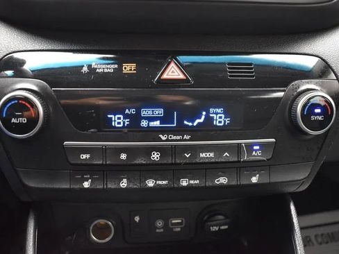 Used 2020 Hyundai Tucson Limited w/ Cargo Package image 33