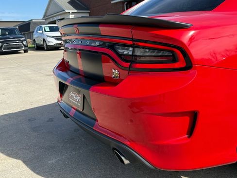 Used 2019 Dodge Charger Scat Pack w/ Navigation & Travel Group image 19
