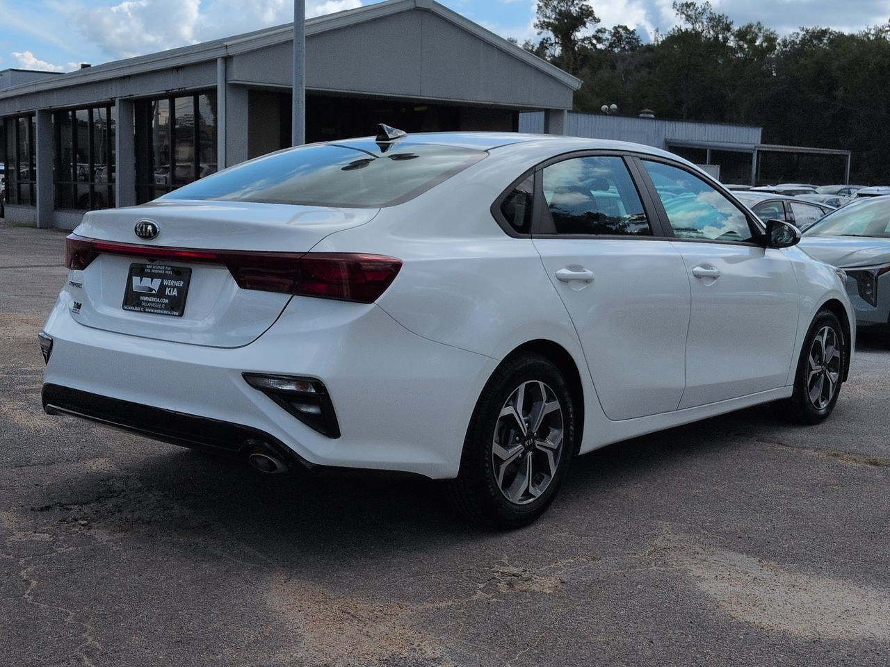 Used 2021 Kia Forte LXS FWD image 5