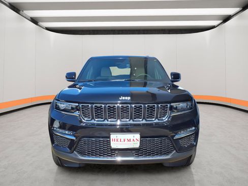 New 2025 Jeep Grand Cherokee Limited image 2