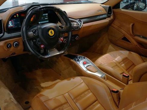 Used 2011 Ferrari 458 Italia Coupe image 12