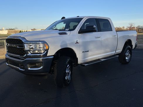 Used 2022 RAM 2500 Big Horn w/ Cold Weather Group image 5