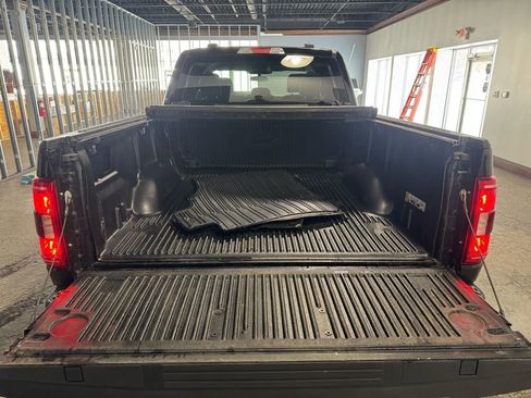 Used 2023 Ford F150 XLT w/ Trailer Tow Package image 23