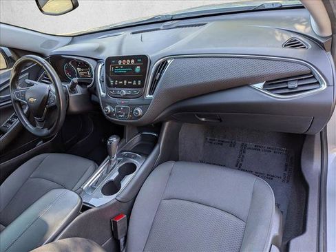 Used 2016 Chevrolet Malibu LT w/ Driver Confidence Package FWD image 19
