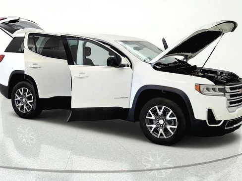 Used 2022 GMC Acadia SLE FWD image 7