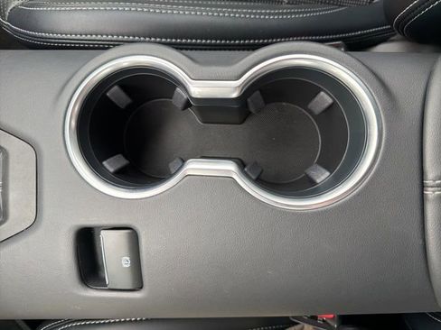 Used 2024 Ford Mustang GT Premium image 33