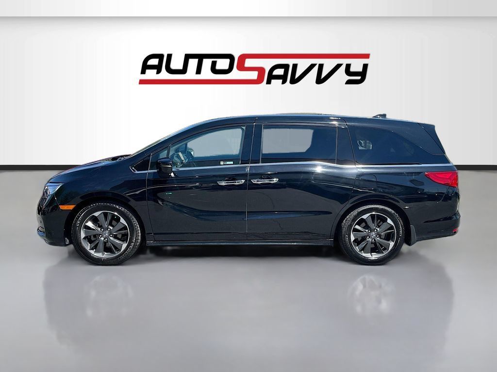 Used 2023 Honda Odyssey Elite image 4