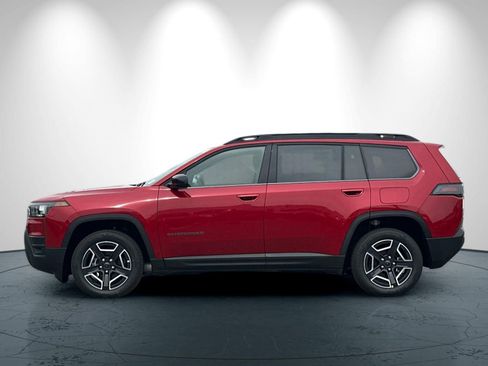 New 2026 Jeep Cherokee Laredo image 7